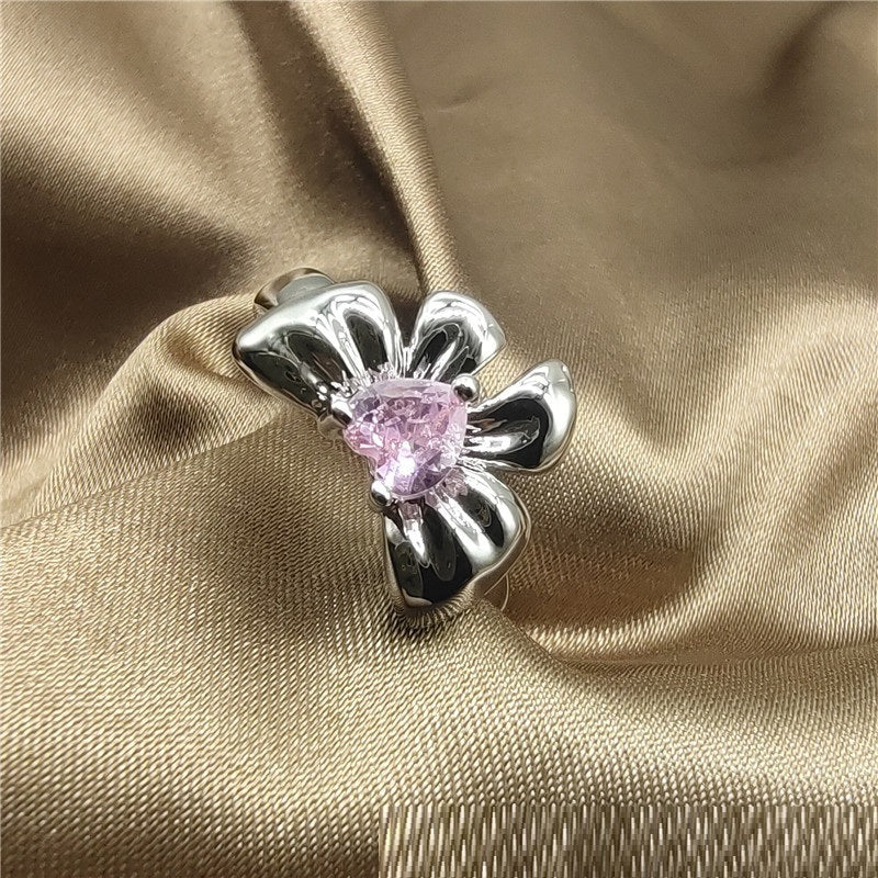 Emerald Heart-shaped Zircon Bow Adjustable Light Luxury Ring