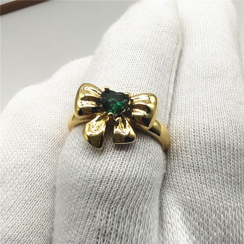 Emerald Heart-shaped Zircon Bow Adjustable Light Luxury Ring