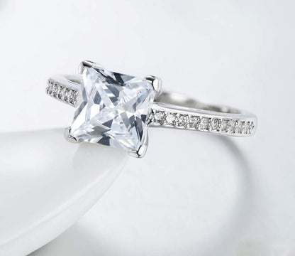 Classic Luxury Silver Plated Platinum Ring With Diamond Ring