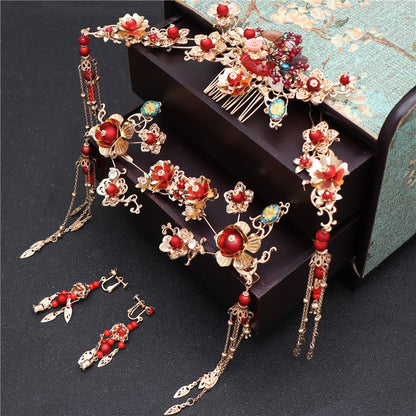 Bridal headdress Chinese style wedding