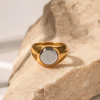 18K Gold Plated White Shell Stainless Steel Ring