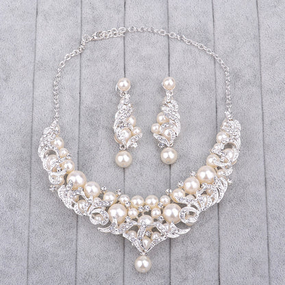 The new trade suits Europe pearl necklace jewelry pendant bride alloy big high-end wedding accessories