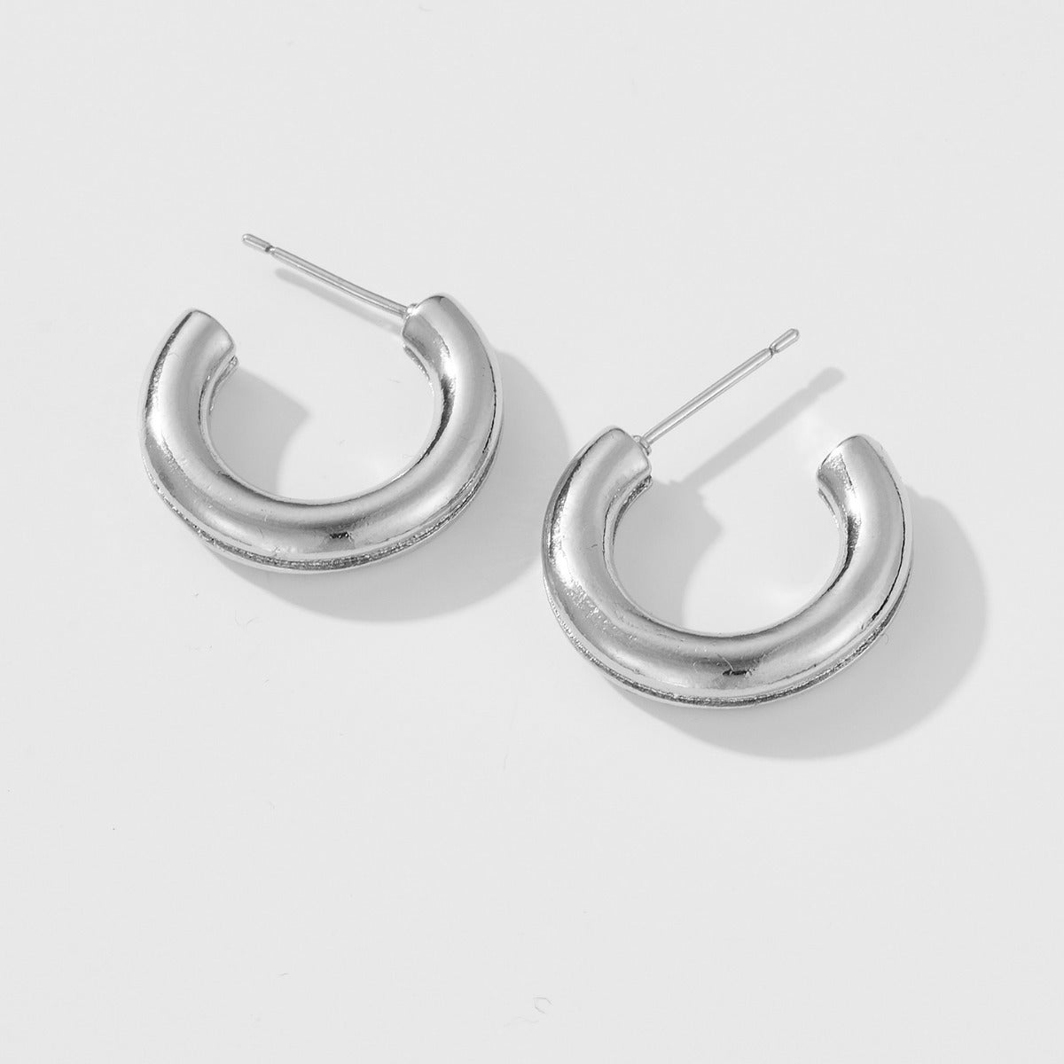 High-Grade C- Shaped Ear Ring Copper-plated Gold