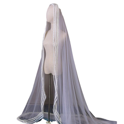 Trailing Yarn Wedding Bridal Veil