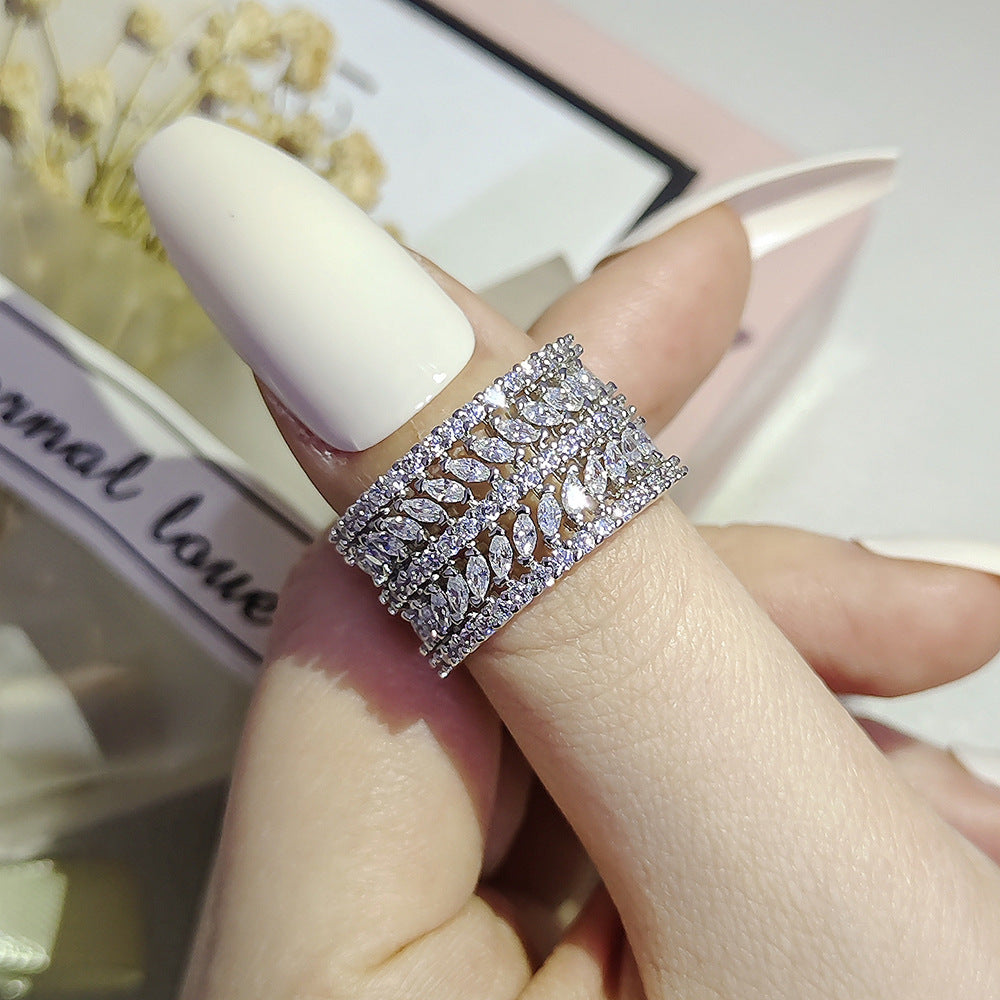 European And American Style Simple Bracelet Ring Female Micro Inlaid Zircon