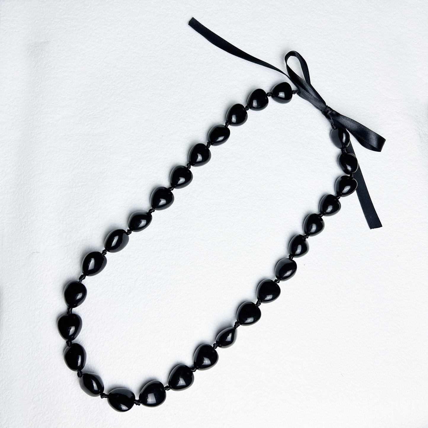 New Acrylic  Nut Black Ribbon Knotted Necklace