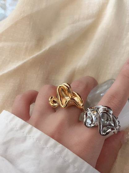 Exaggerated Western Texture Index Finger Ring