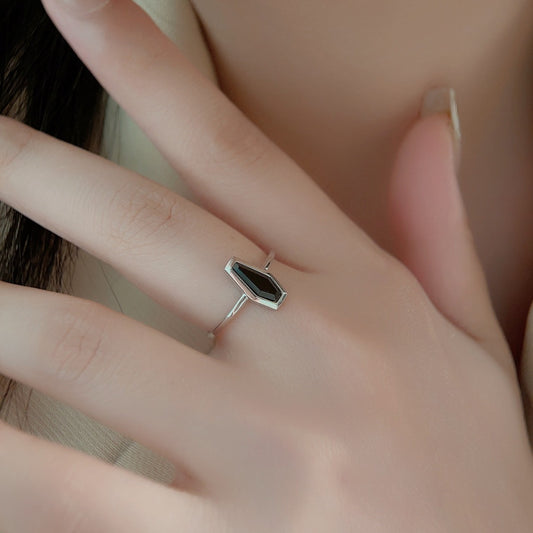 Coffin Shape Black Agate Simple Personality Ring