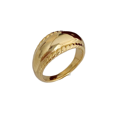 Women's Twist Arc Ring Retro European And American Fashion Cool Design