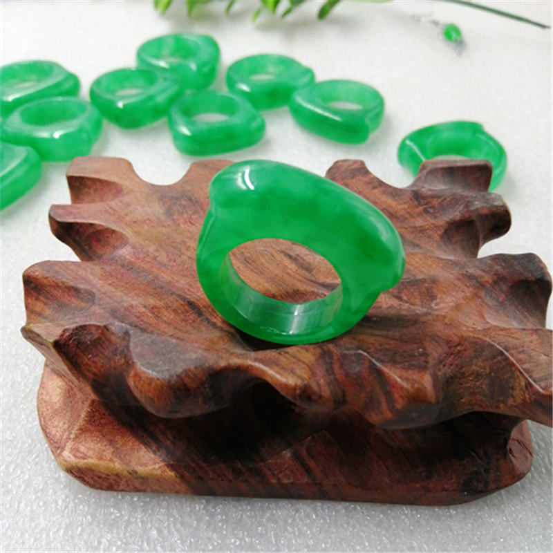 Myanmar Dry Green Jade Saddle Jade Ring