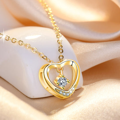 Heart-shaped Women's Micro-inlaid Hollow Pendant Necklace