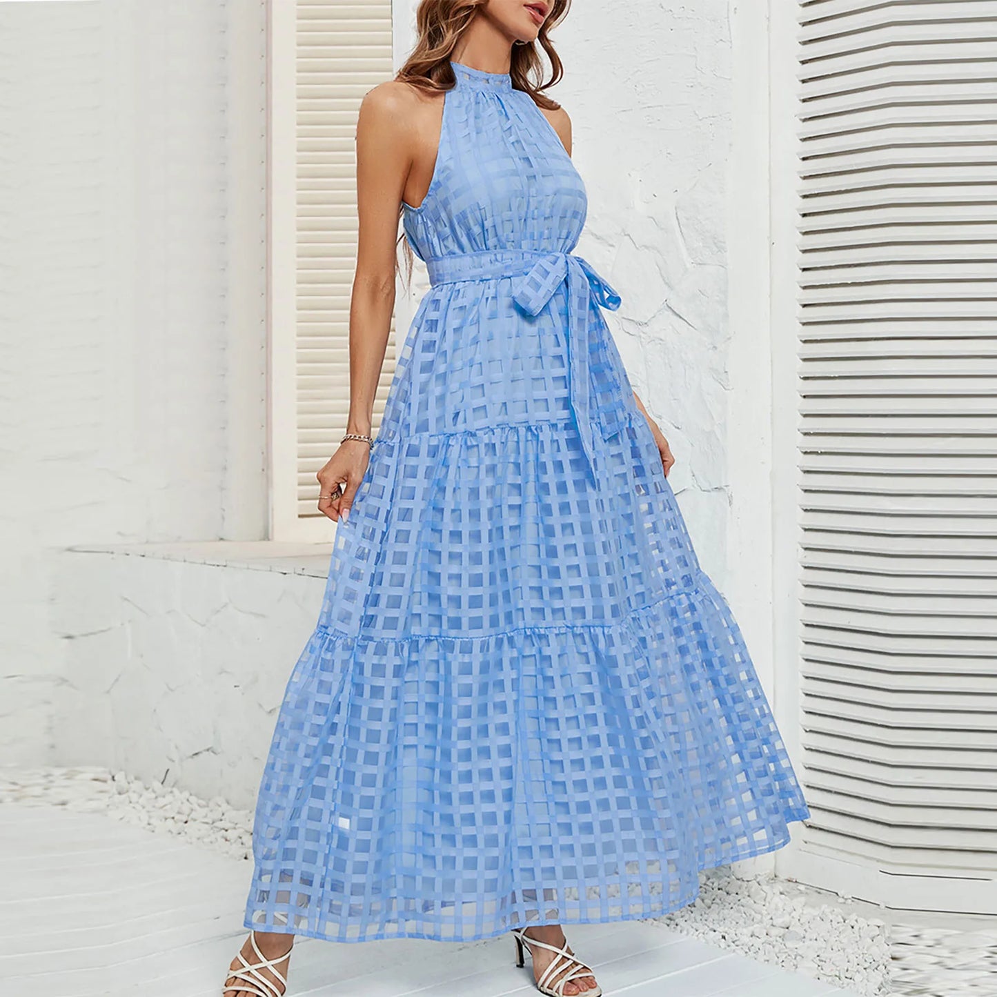 Elegant Sleeveless Halter Neck Maxi Dress