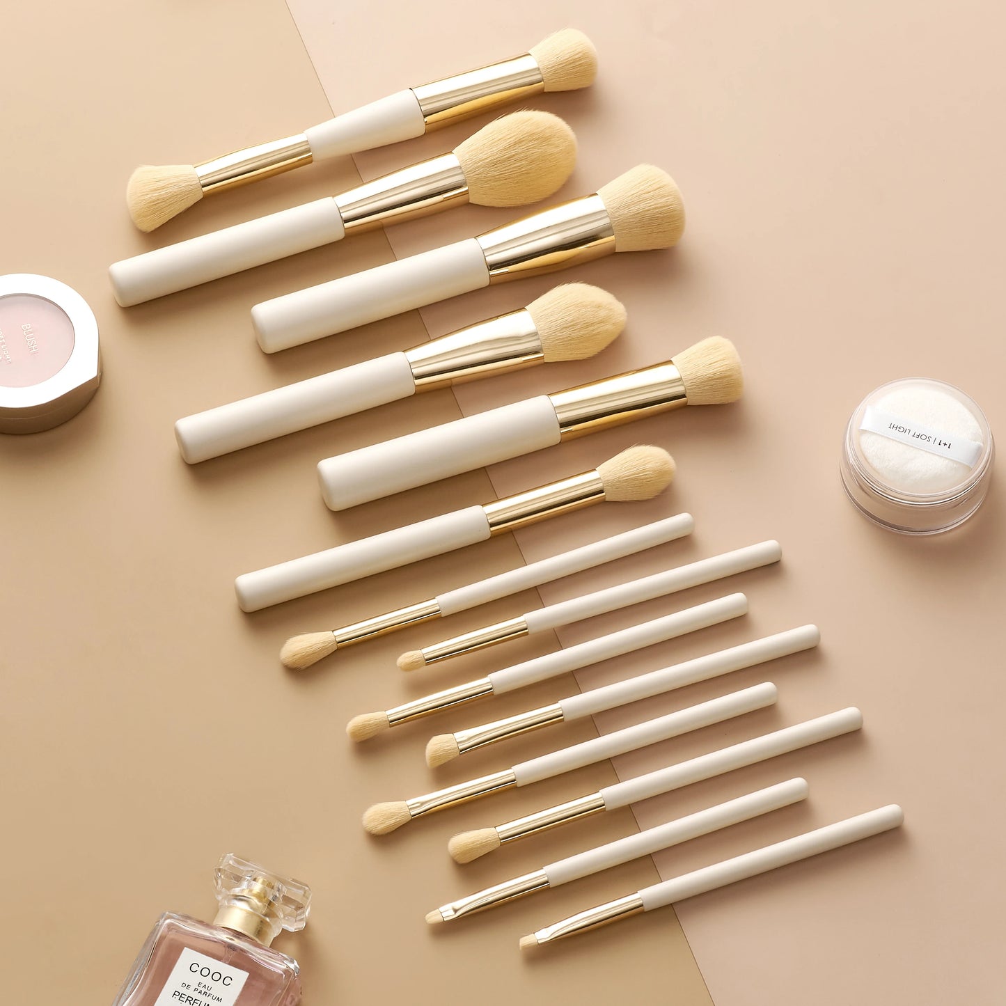 Livingandhome Professional Makeup Brush Tools Include Powder Foundation Concealer Eyeshadow  Highlight Brush
