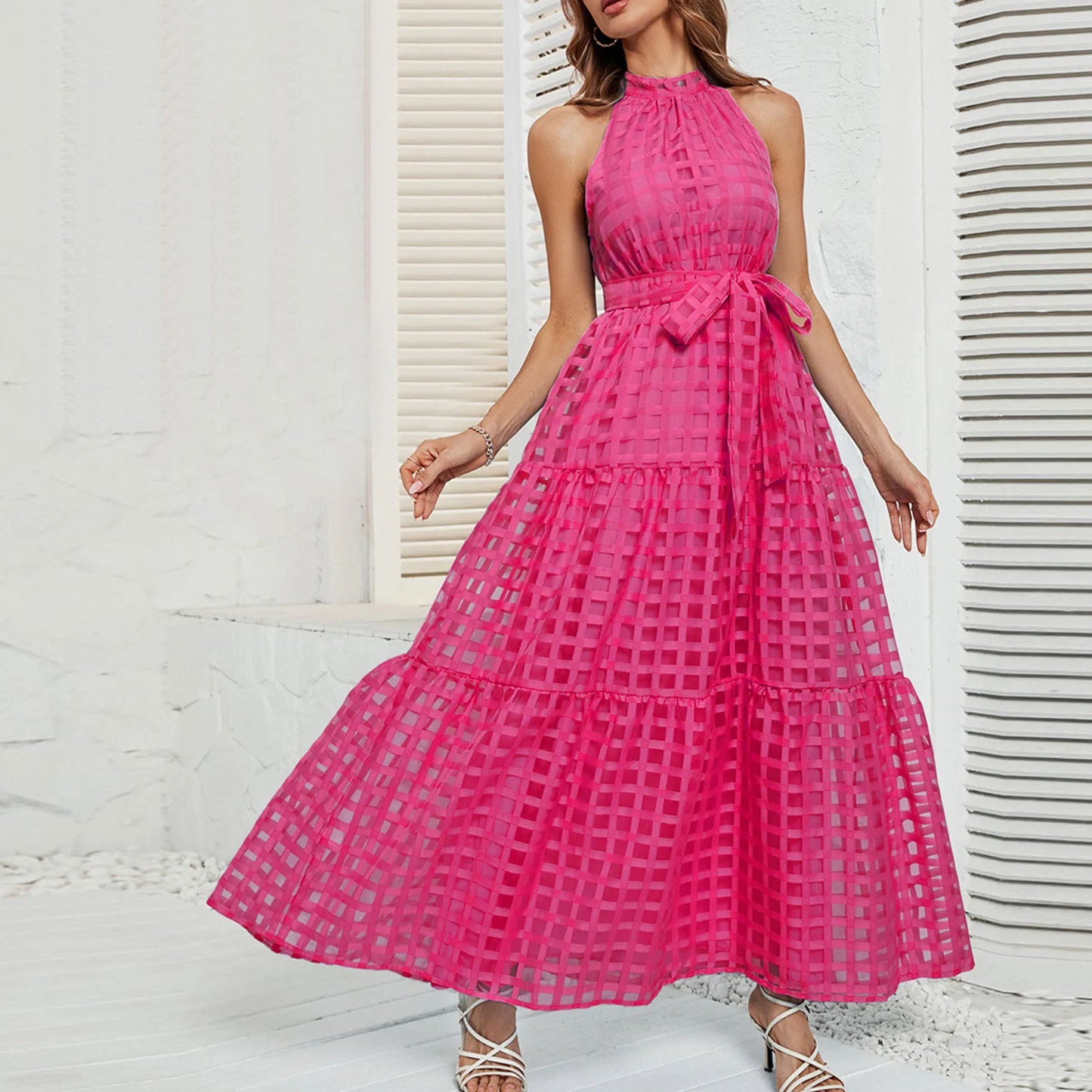 Elegant Sleeveless Halter Neck Maxi Dress