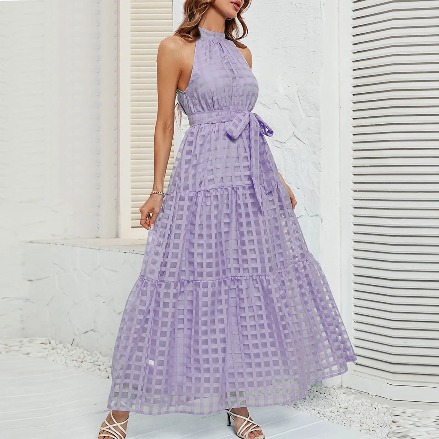 Elegant Sleeveless Halter Neck Maxi Dress