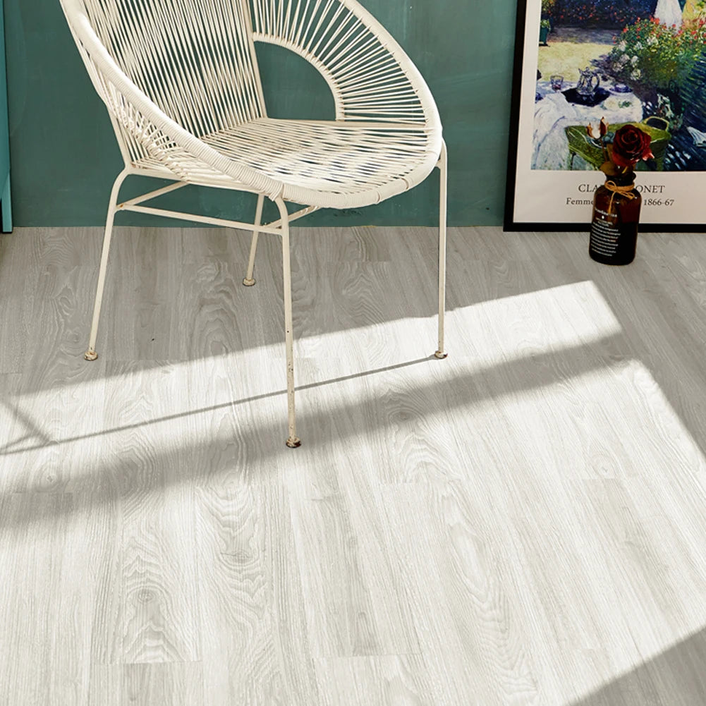 Livingandhome 36pcs Rustic Lifelike Wood Grain Self-adhesive PVC Flooring Laminate Flooring Planks for Home Decor