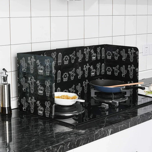 1 Pc Kitchen Gadgets Oil Splatter Screens Aluminium Foil Plate Gas Stove Splash Proof Baffle Waterproof  Kitchen Accessories