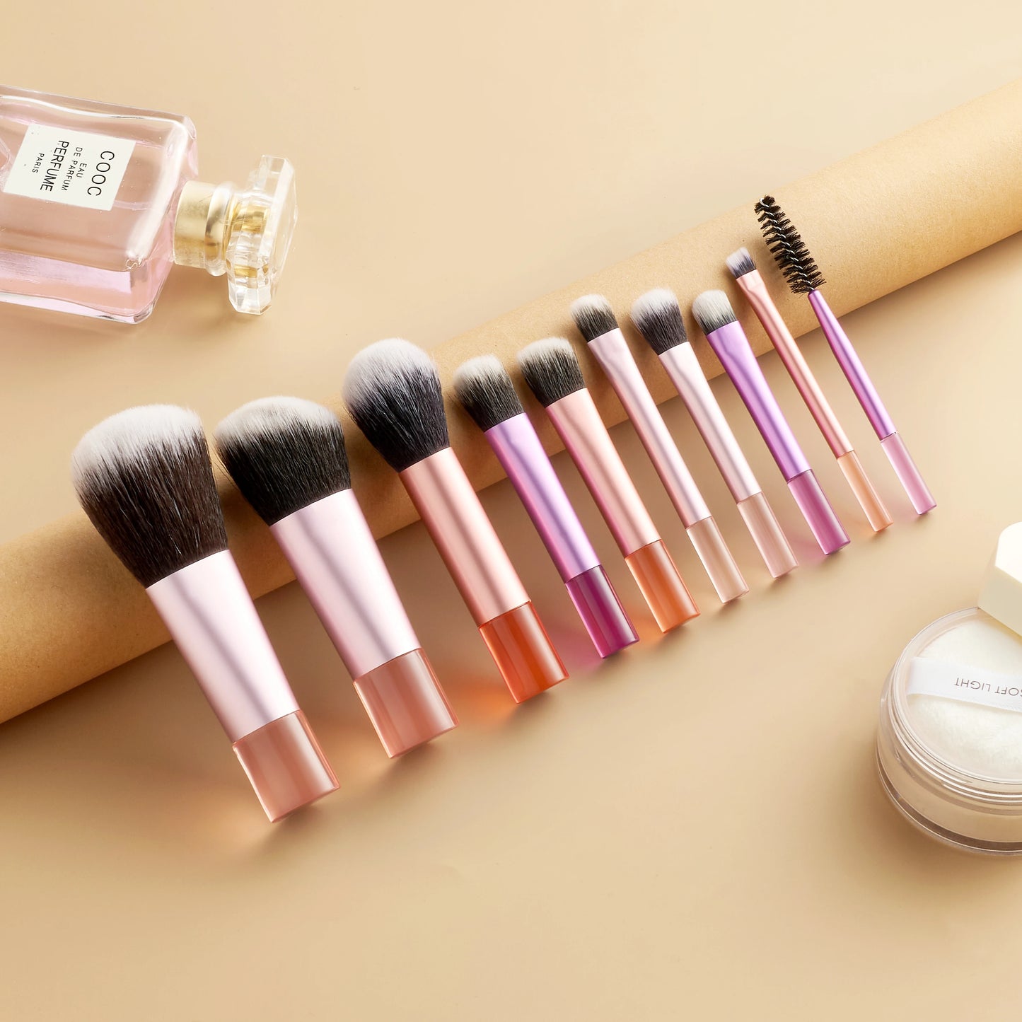 Livingandhome Professional Makeup Brush Tools Include Powder Foundation Concealer Eyeshadow  Highlight Brush