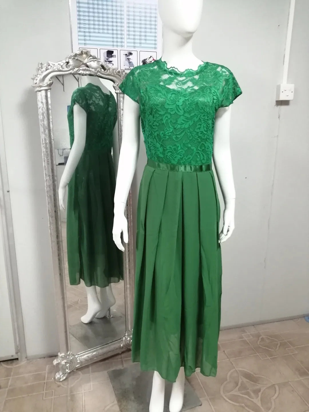 Lady Casual Lace Sleevesless Maxi Dress