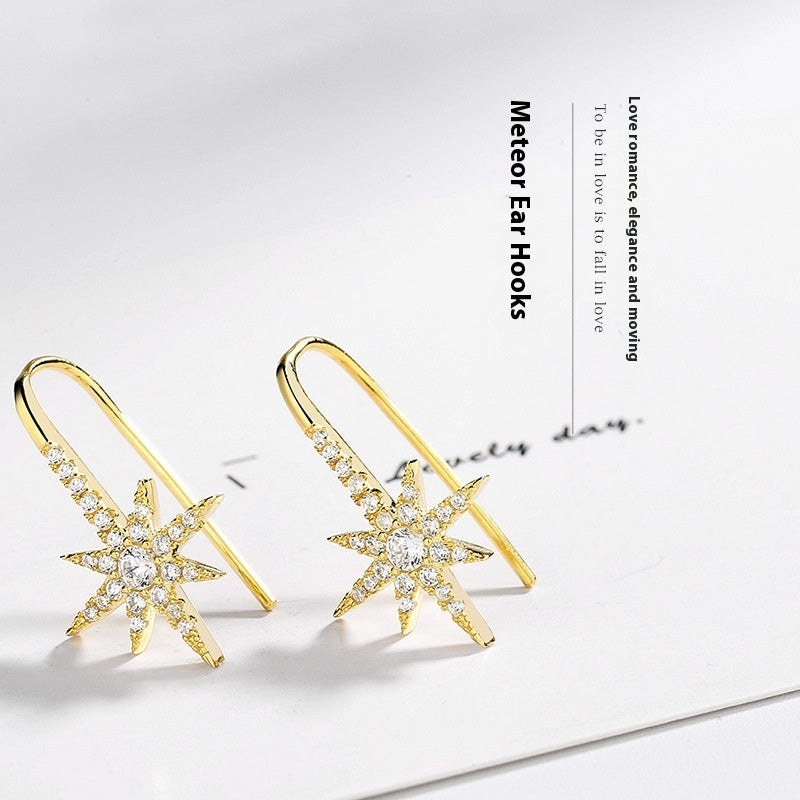 Eight Awn Star Stud Earrings For Women