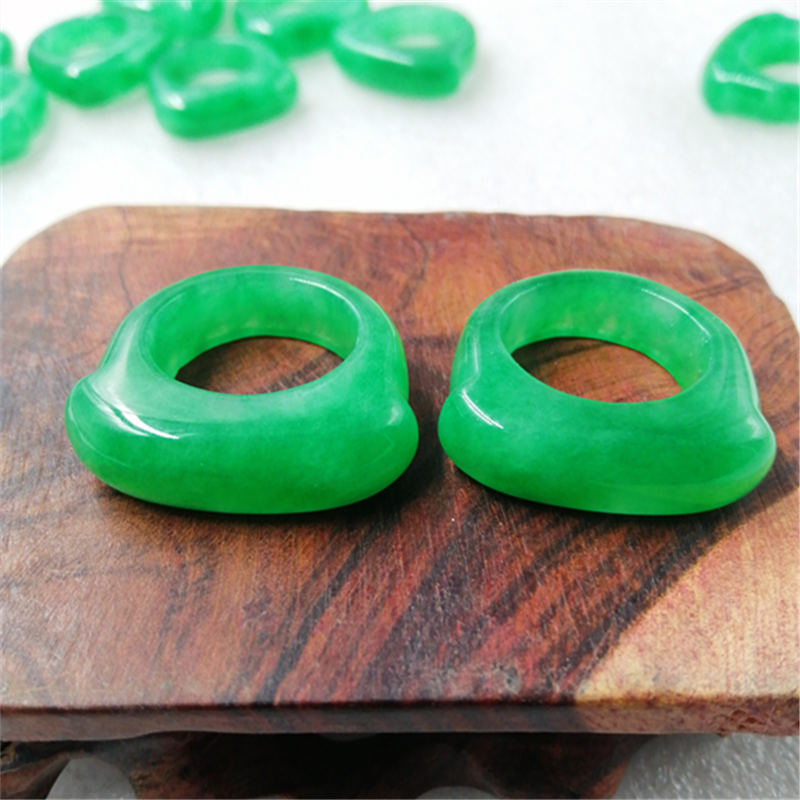Myanmar Dry Green Jade Saddle Jade Ring
