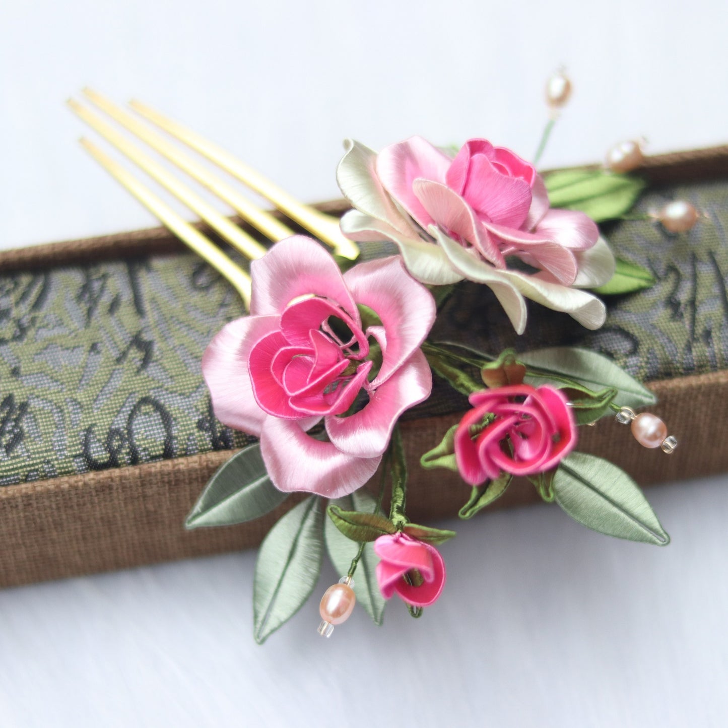 Twisted Flower Curling Gradient Peony Camellia Hair Comb