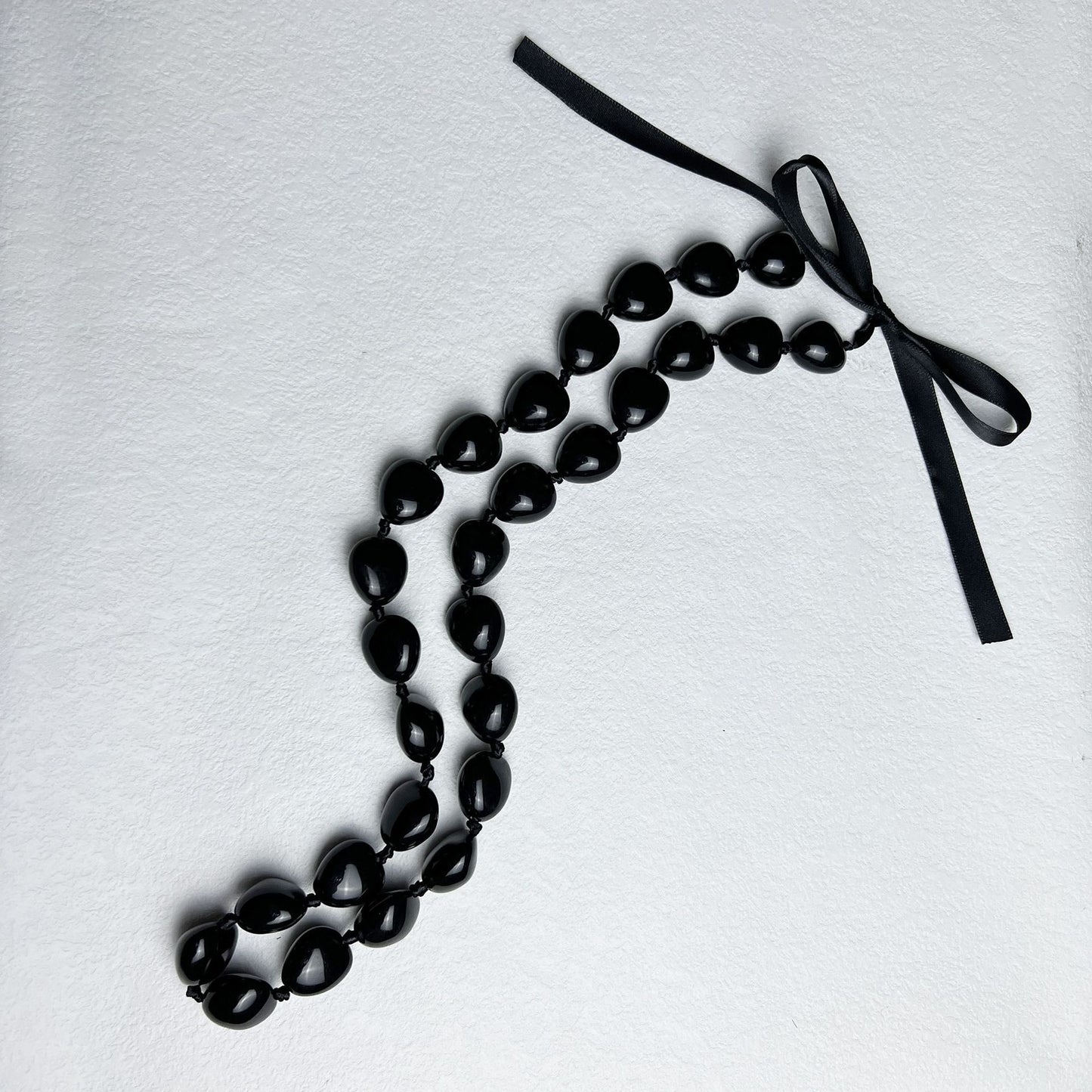 New Acrylic  Nut Black Ribbon Knotted Necklace