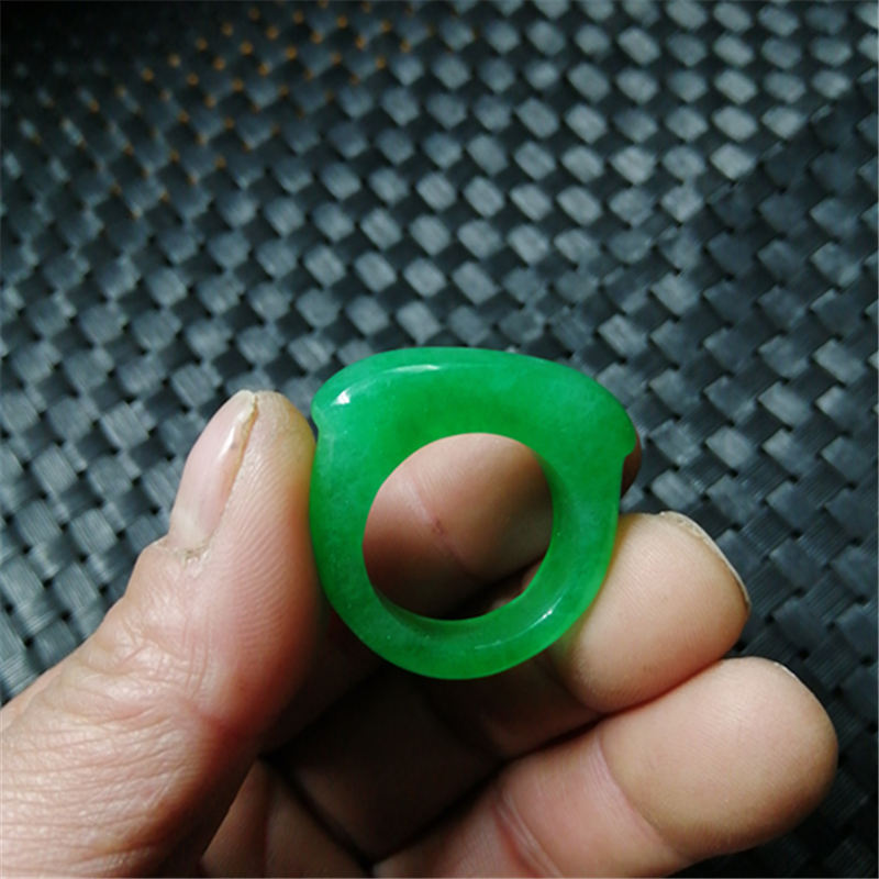 Myanmar Dry Green Jade Saddle Jade Ring
